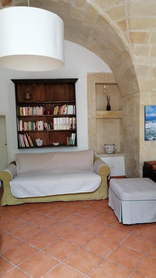 Le Volte Di San Leonardo Apartment Lecce Bagian luar foto
